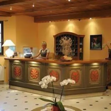 Alpejski Boutique קרפאז'
